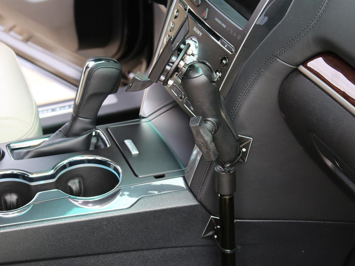 No-Drill Vehicle Mount - 12-inch with Snap Rail